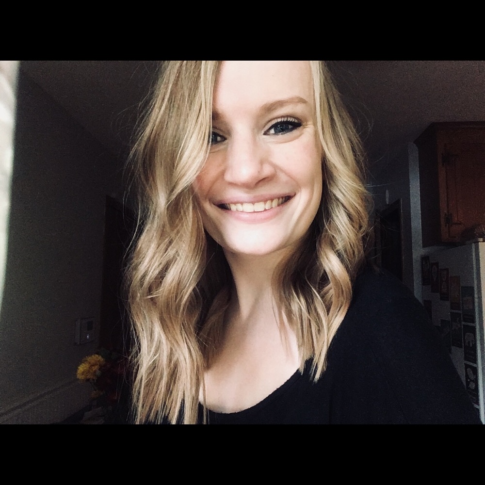 Meet your Posher, Anna